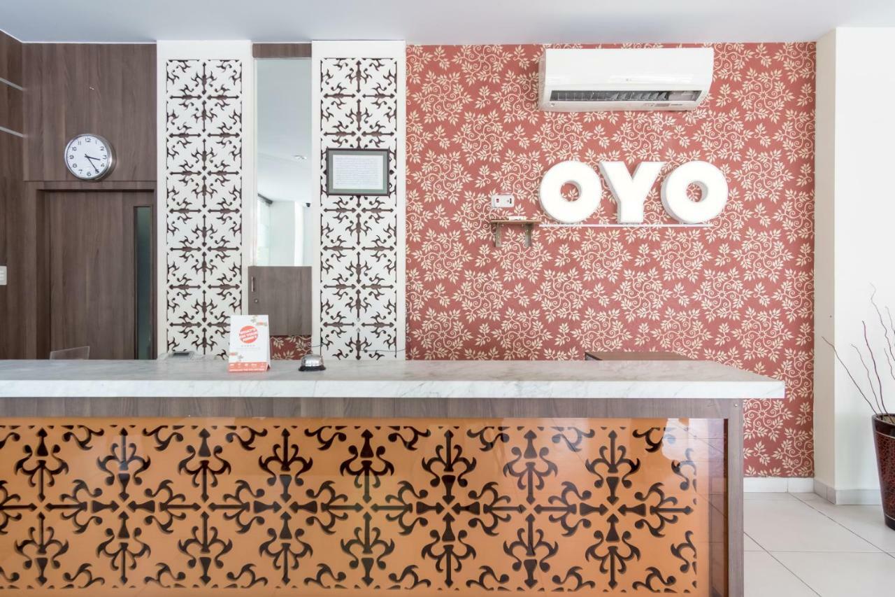 Oyo Flagship 1348 Hotel Home Anaya Medan Exterior photo