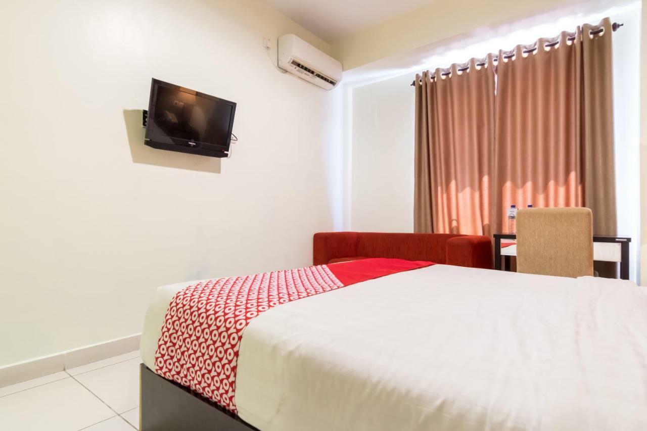 Oyo Flagship 1348 Hotel Home Anaya Medan Exterior photo