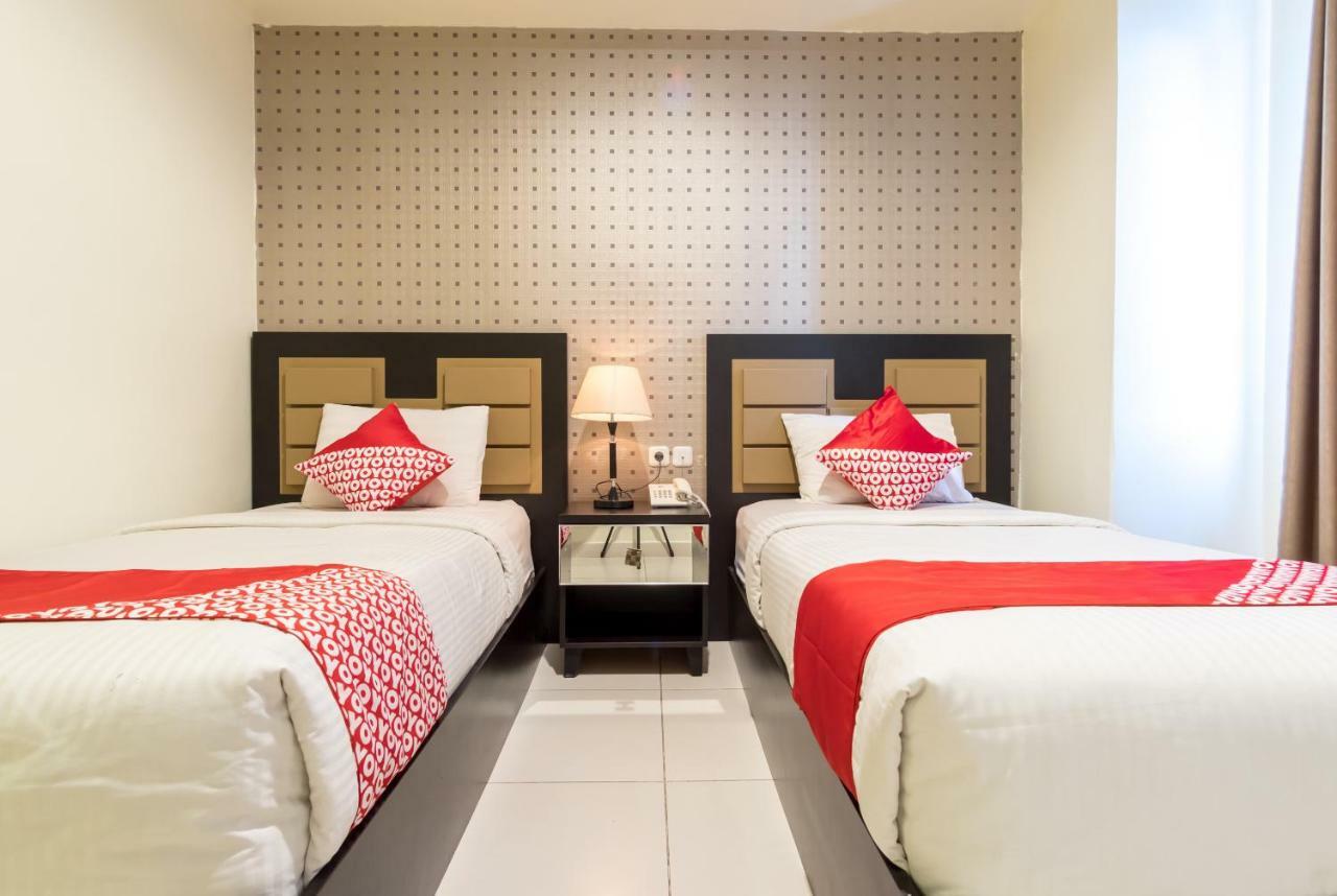 Oyo Flagship 1348 Hotel Home Anaya Medan Exterior photo